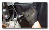 2020-Toyota-Corolla-Front-Brake-Pads-Replacement-Guide-039