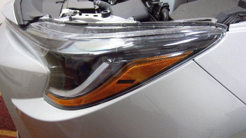 2020-Toyota-Corolla-Front-Side-Marker-Light-Bulbs-Replacement-Guide-002