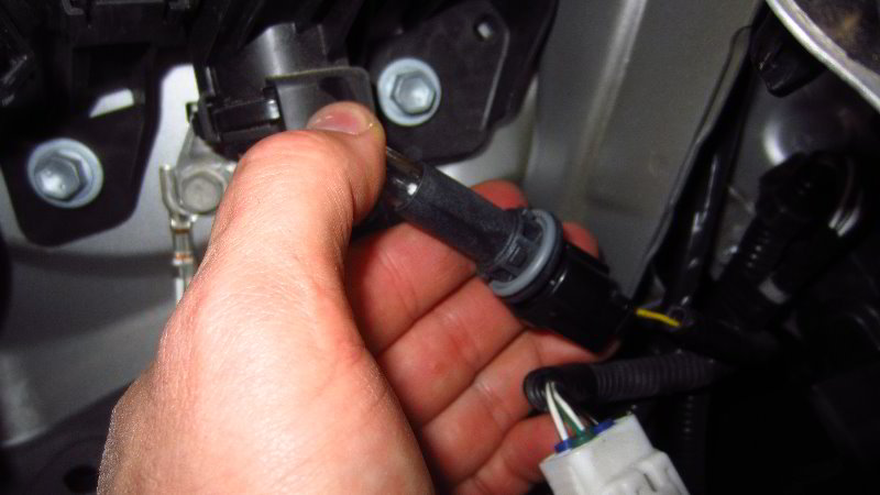 2020-Toyota-Corolla-Front-Side-Marker-Light-Bulbs-Replacement-Guide-009