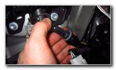 2020-Toyota-Corolla-Front-Side-Marker-Light-Bulbs-Replacement-Guide-009