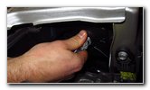2020-Toyota-Corolla-Front-Turn-Signal-Light-Bulb-Replacement-Guide-004