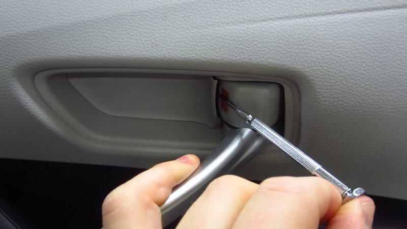 2020-Toyota-Corolla-Door-Panel-Removal-Guide-003