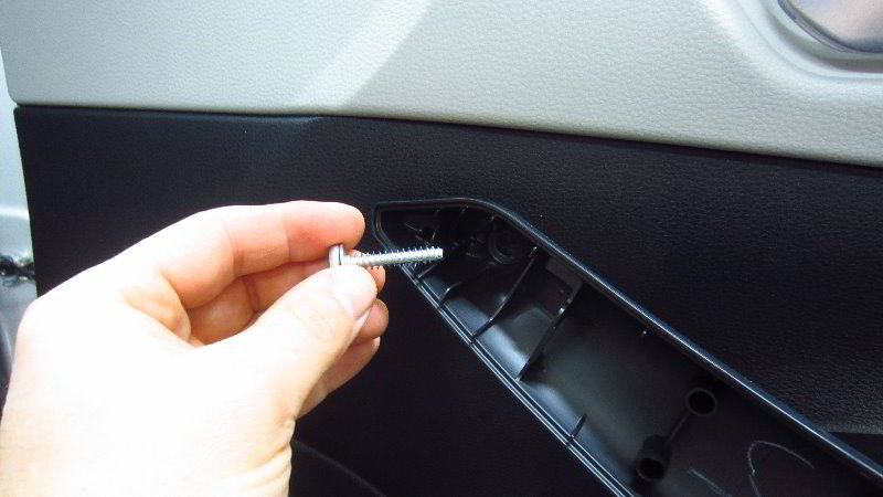 2020-Toyota-Corolla-Door-Panel-Removal-Guide-013