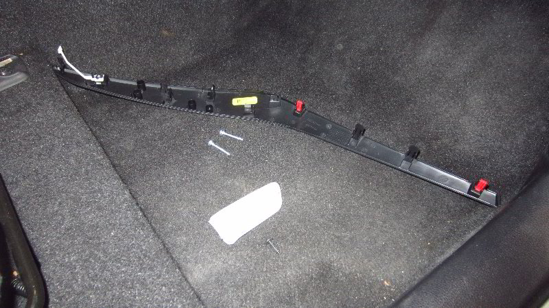 2020-Toyota-Corolla-Door-Panel-Removal-Guide-016