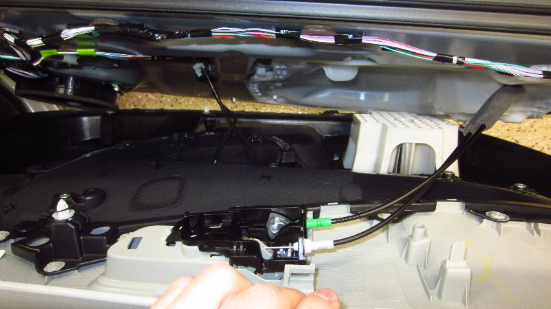 2020-Toyota-Corolla-Door-Panel-Removal-Guide-022