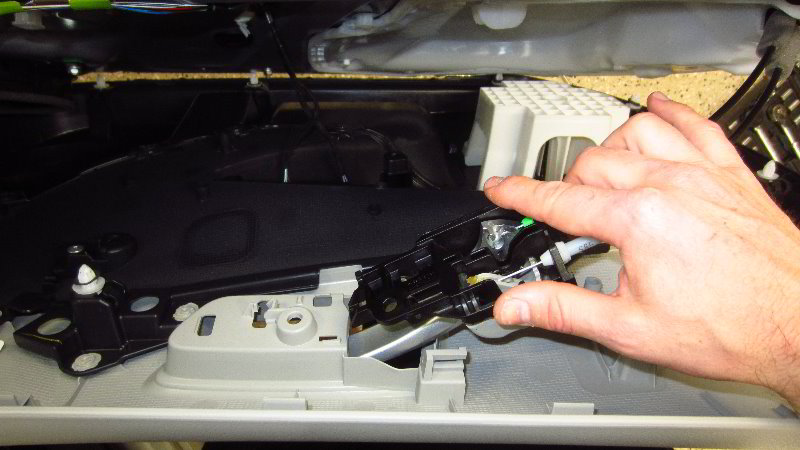 2020-Toyota-Corolla-Door-Panel-Removal-Guide-035