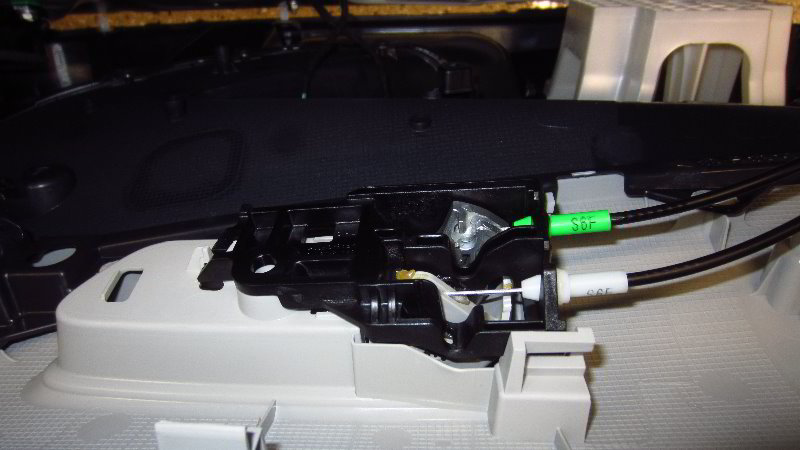 2020-Toyota-Corolla-Door-Panel-Removal-Guide-037