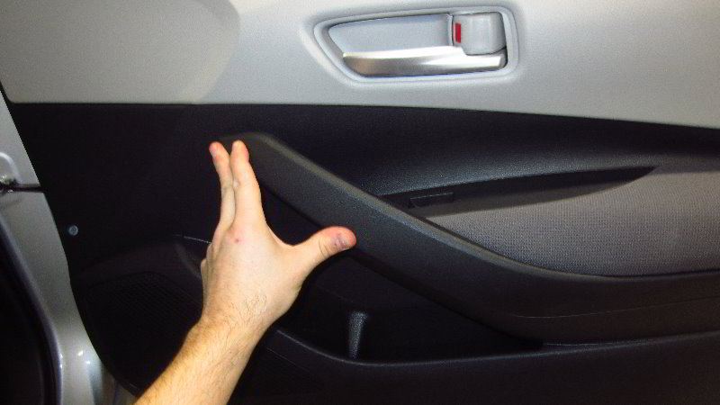 2020-Toyota-Corolla-Door-Panel-Removal-Guide-049