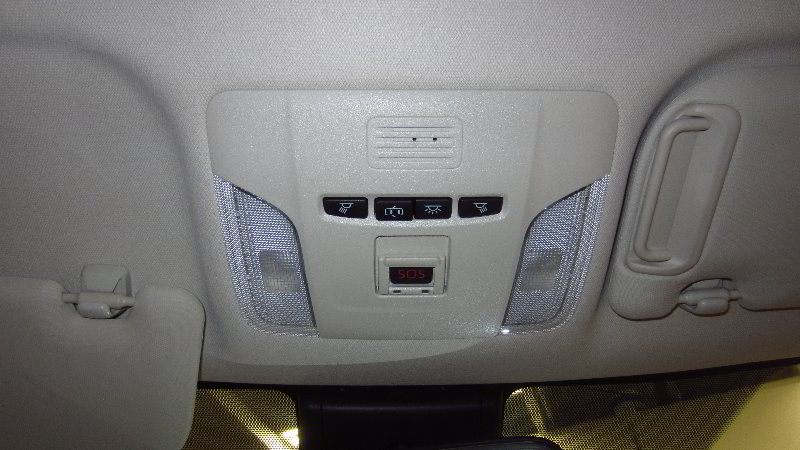 2020-Toyota-Corolla-Map-Light-Bulbs-Replacement-Guide-001