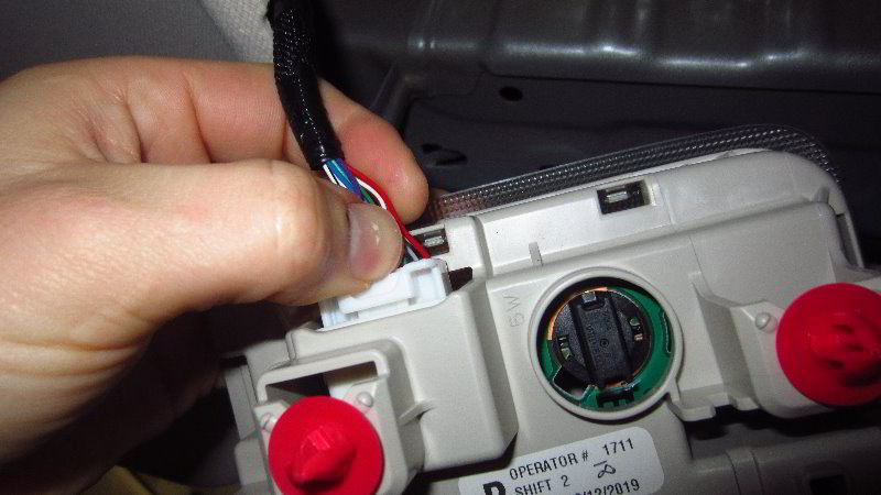 2020-Toyota-Corolla-Map-Light-Bulbs-Replacement-Guide-009