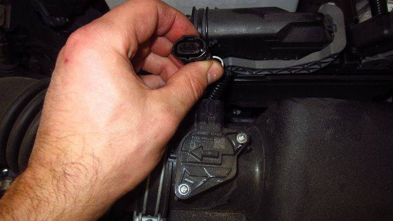 2020-Toyota-Corolla-Mass-Air-Flow-Sensor-Replacement-Guide-006