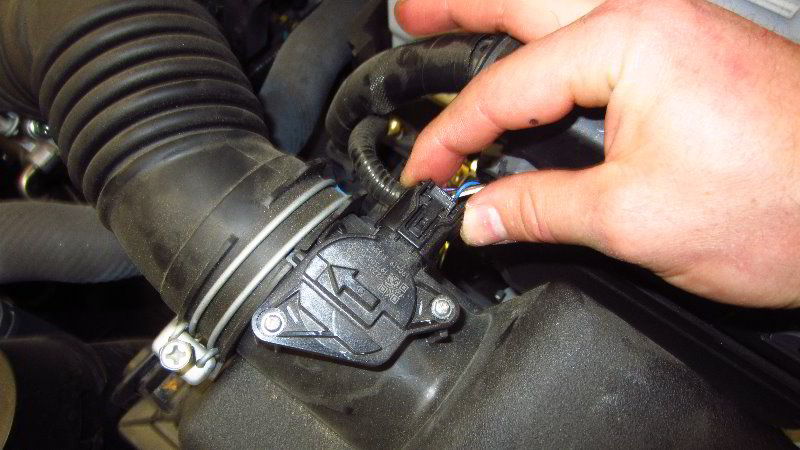 2020-Toyota-Corolla-Mass-Air-Flow-Sensor-Replacement-Guide-022