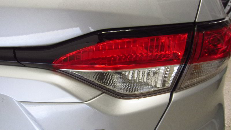 2020-Toyota-Corolla-Reverse-Light-Bulbs-Replacement-Guide-002
