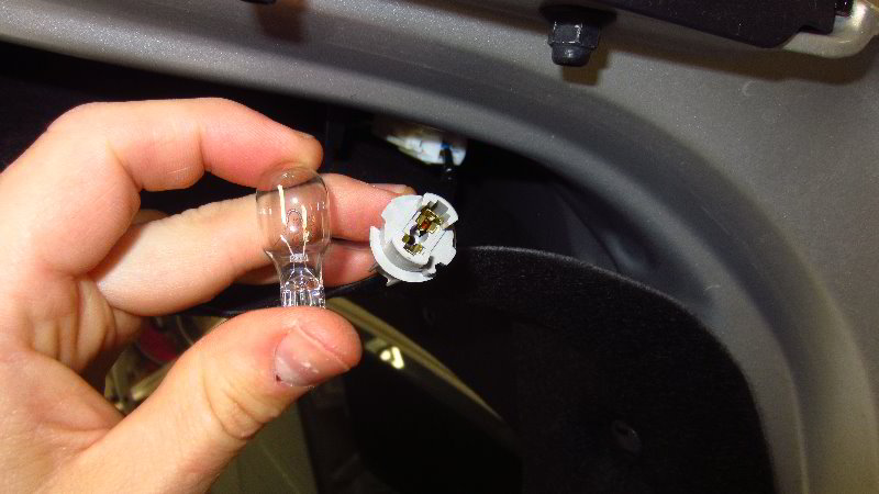 2020-Toyota-Corolla-Reverse-Light-Bulbs-Replacement-Guide-011