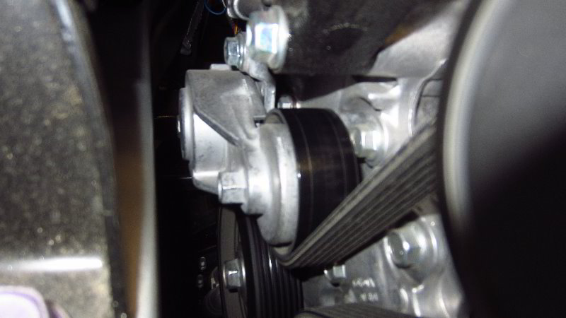 2020-Toyota-Corolla-Serpentine-Accessory-Belt-Replacement-Guide-005