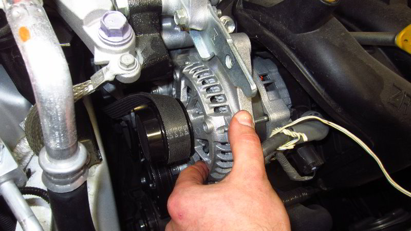 2020-Toyota-Corolla-Serpentine-Accessory-Belt-Replacement-Guide-013