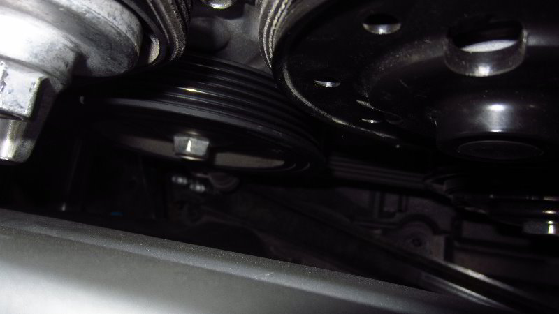 2020-Toyota-Corolla-Serpentine-Accessory-Belt-Replacement-Guide-028