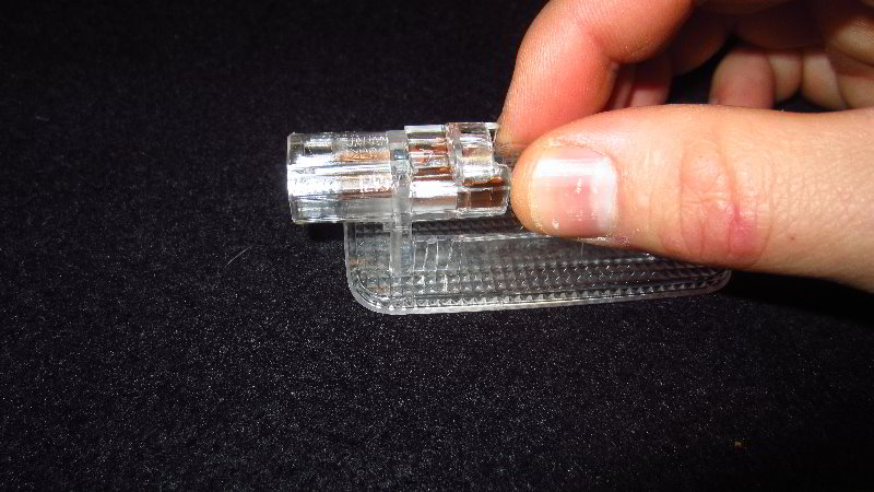 2020-Toyota-Corolla-Trunk-Cargo-Area-Light-Bulb-Replacement-Guide-010