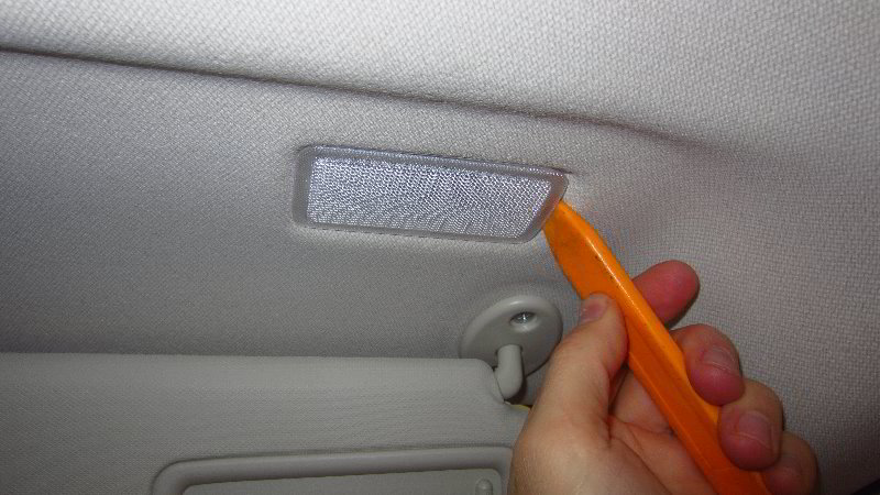 2020-Toyota-Corolla-Vanity-Mirror-Light-Bulb-Replacement-Guide-003