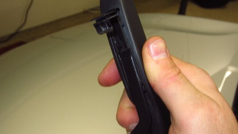 2020-Toyota-Corolla-Windshield-Wiper-Blades-Replacement-Guide-006