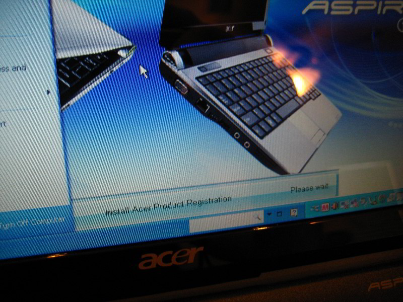 Acer-Aspire-One-10-Inch-Netbook-Review-024