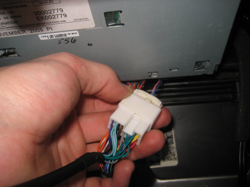 Acura-MDX-BlitzSafe-AUX-Audio-Input-Installation-Guide-049