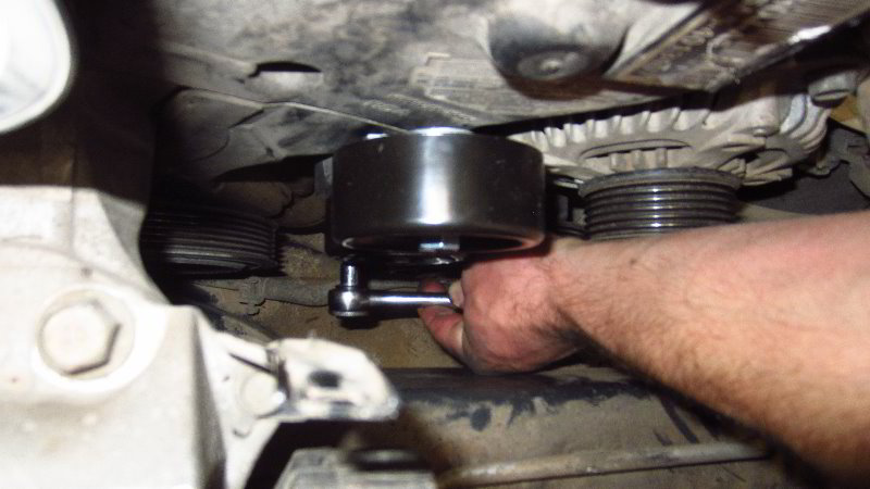 Acura-MDX-Drive-Belt-Auto-Tensioner-Replacement-Guide-047