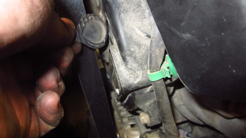 Acura-MDX-Drive-Belt-Auto-Tensioner-Replacement-Guide-062