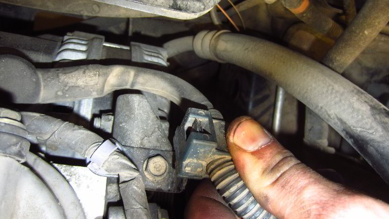Acura-MDX-Drive-Belt-Auto-Tensioner-Replacement-Guide-065