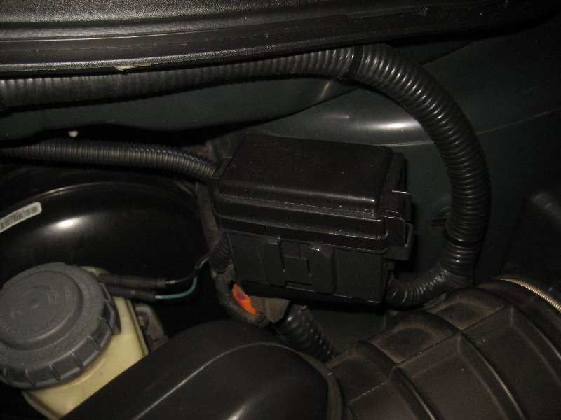 Acura-MDX-Electrical-Fuse-Relay-Replacement-Guide-009