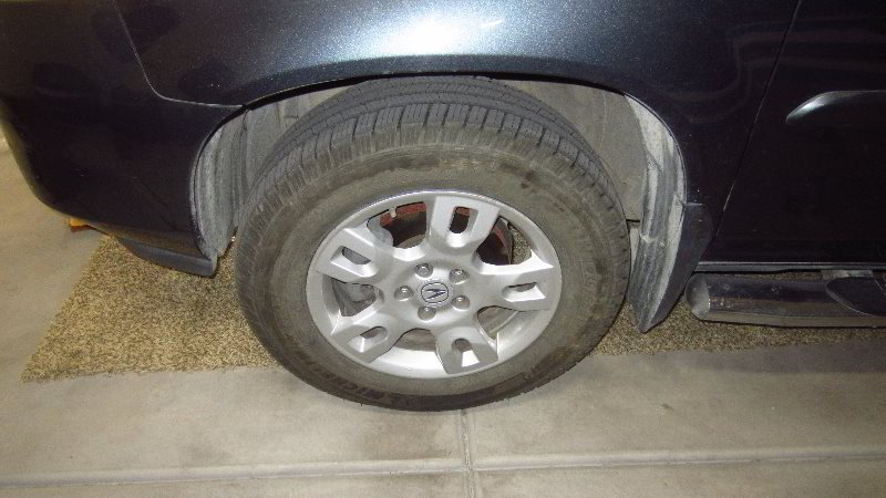 Acura-MDX-Front-Brake-Pads-Rotors-Replacement-Guide-001