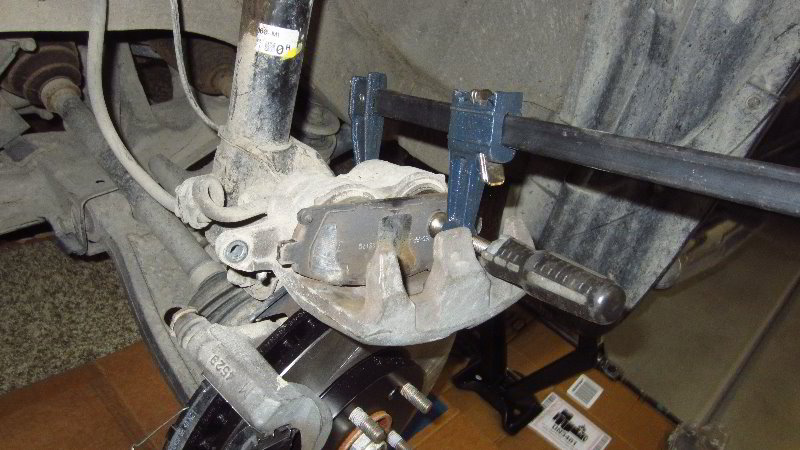 Acura-MDX-Front-Brake-Pads-Rotors-Replacement-Guide-050