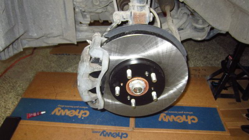 Acura-MDX-Front-Brake-Pads-Rotors-Replacement-Guide-057
