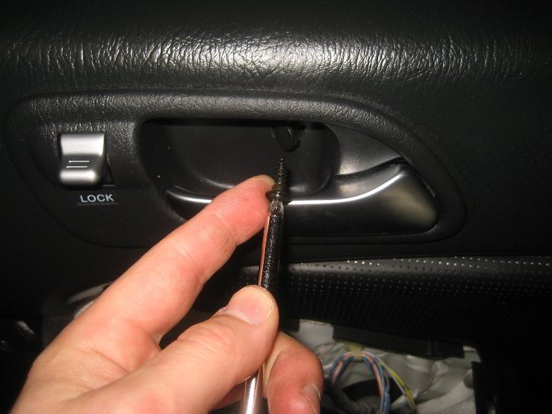 Acura-MDX-Front-Interior-Door-Panel-Removal-Guide-069