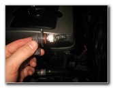 Acura-MDX-Headlight-Bulbs-Replacement-Guide-020