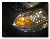Acura-MDX-Headlight-Bulbs-Replacement-Guide-025