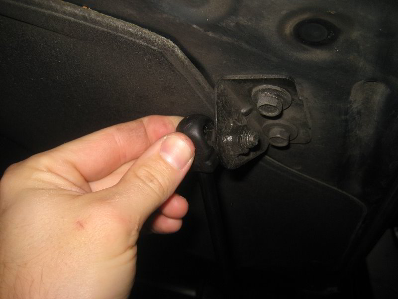 Acura-MDX-Hood-Lift-Supports-Replacement-Guide-020