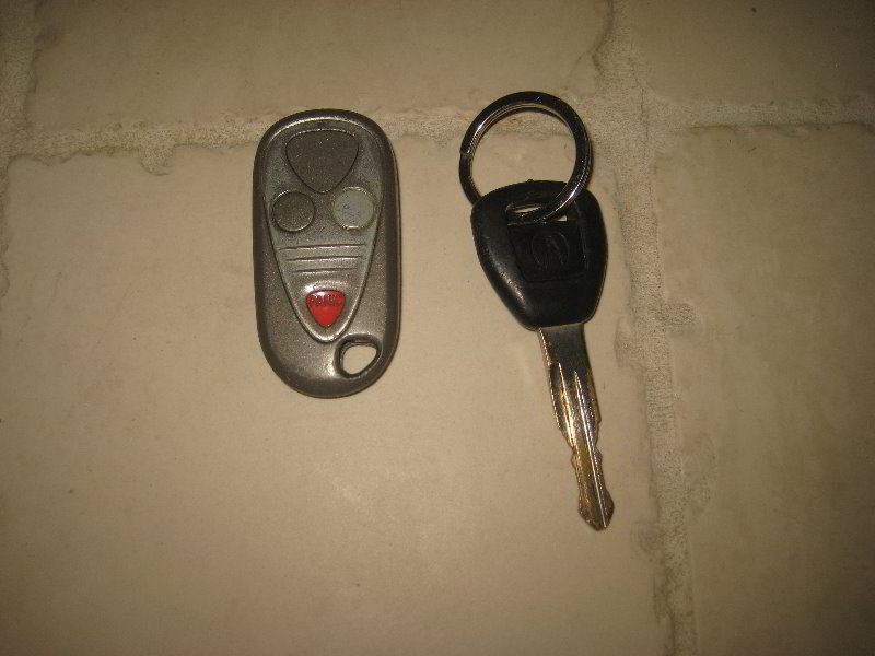 AcuraMDXKeyFobBatteryReplacementGuide002