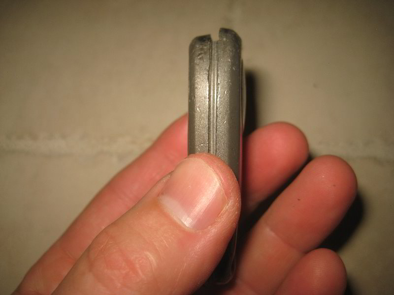 Acura-MDX-Key-Fob-Battery-Replacement-Guide-013