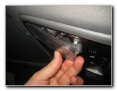 Acura-MDX-Map-Light-Bulbs-Replacement-Guide-015