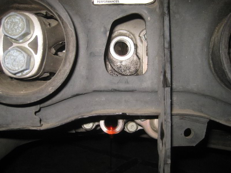 Acura-MDX-Rear-Differential-VTM-4-Fluid-Replacement-Guide-023