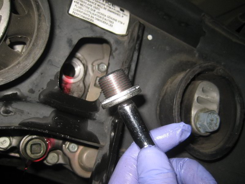 Acura-MDX-Rear-Differential-VTM-4-Fluid-Replacement-Guide-048