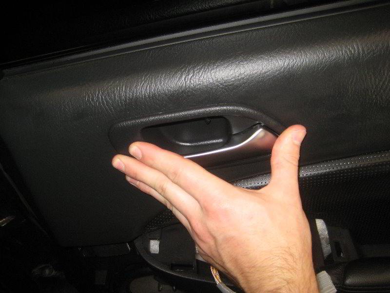Acura-MDX-Rear-Interior-Door-Panels-Removal-Guide-049