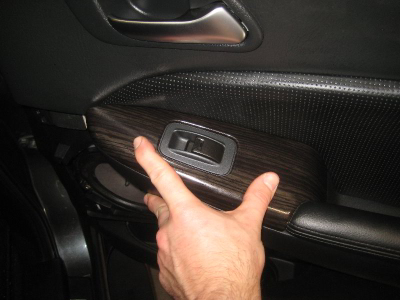 Acura-MDX-Rear-Interior-Door-Panels-Removal-Guide-059