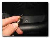 Acura-MDX-Rear-Interior-Door-Panels-Removal-Guide-054