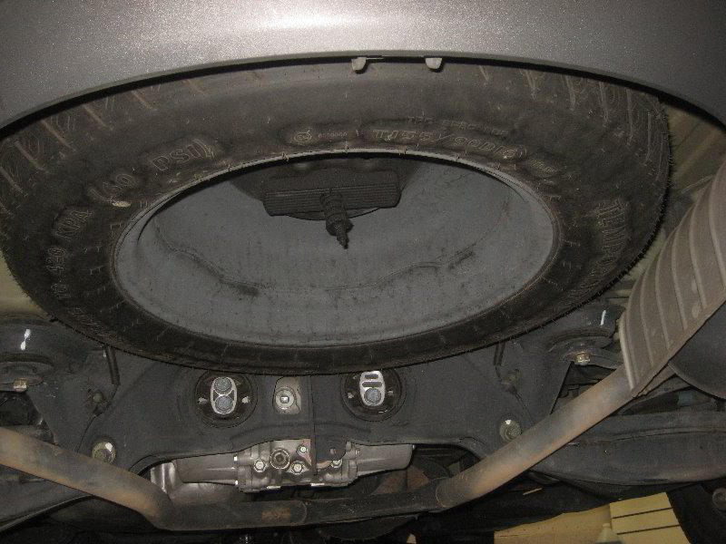 Acura-MDX-Spare-Tire-Removal-Inflation-Installation-Guide-005