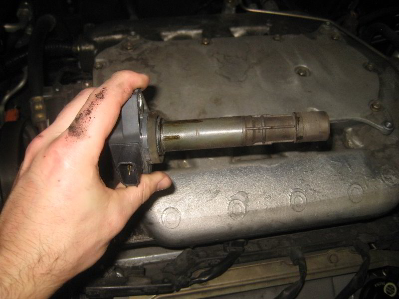 Acura-MDX-Engine-Spark-Plugs-Replacement-Guide-027
