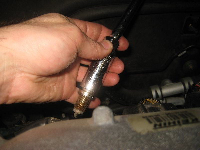 Acura-MDX-Engine-Spark-Plugs-Replacement-Guide-051