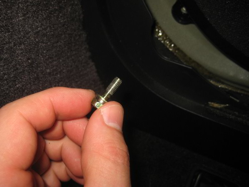 Acura-MDX-Bose-Subwoofer-Speaker-Replacement-Guide-007