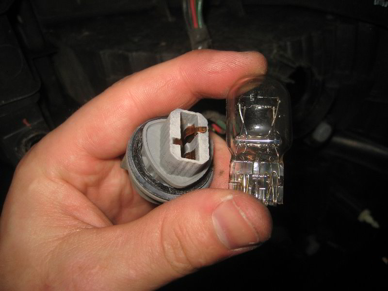Acura-MDX-Tail-Light-Bulbs-Replacement-Guide-019